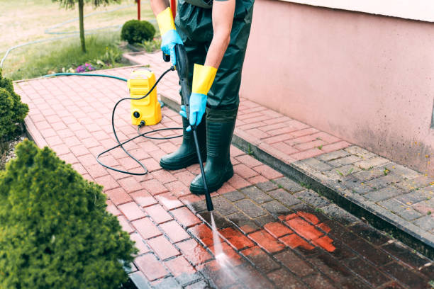 Why Choose Our Certified Pressure Washing Experts for Your Project Needs in Merrill, WI?